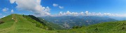 37 Vista panoramica sul Linzone e l'alta Val Imagna